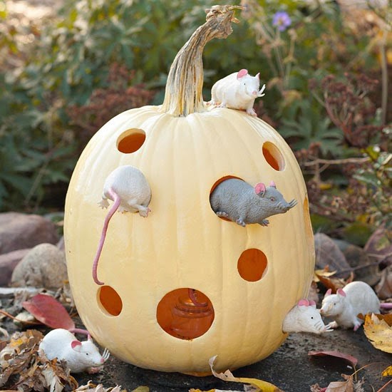 fun-spooky-stuff-and-trivia-unique-pumpkin-decorating-ideas-fascinating-unusual-pumpkin-carving