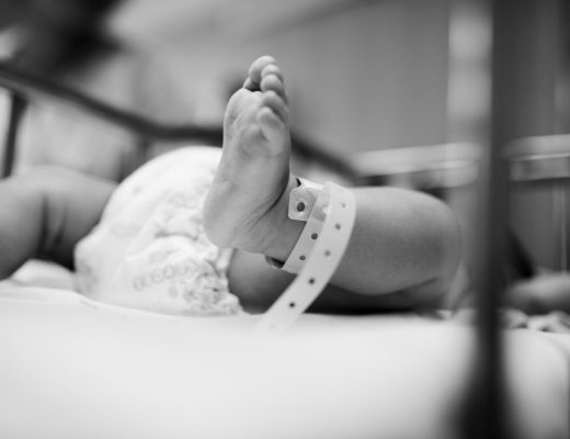 В Украине новые правила регистрации новорожденных