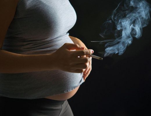 Ученые назвали страны с наибольшим количеством курящих беременных женщин
