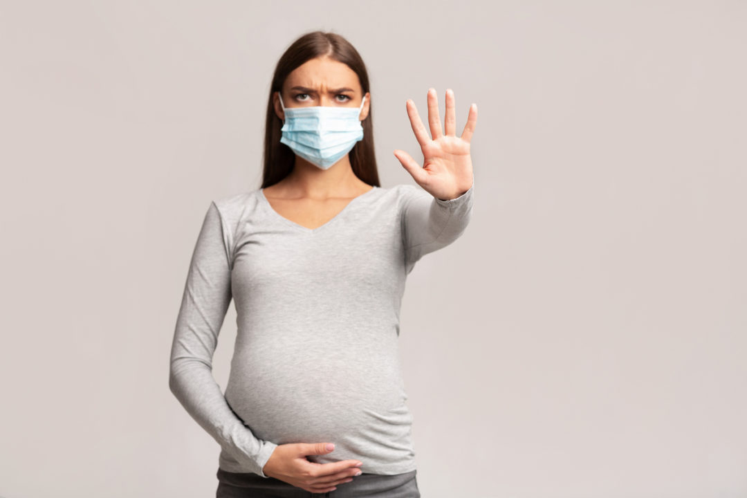 Ученые советуют отложить беременность из-за пандемии коронавируса