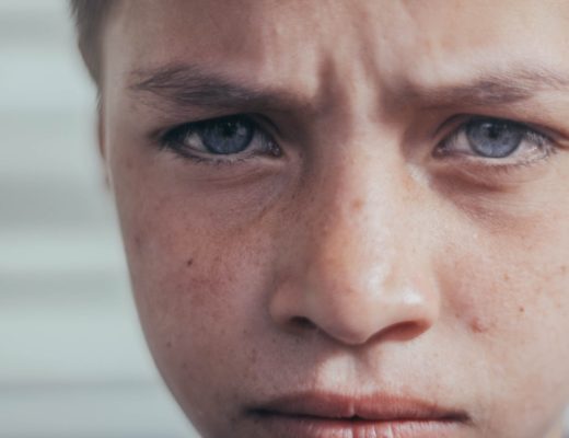 Які покарання можуть викликати психологічну травму у дитини